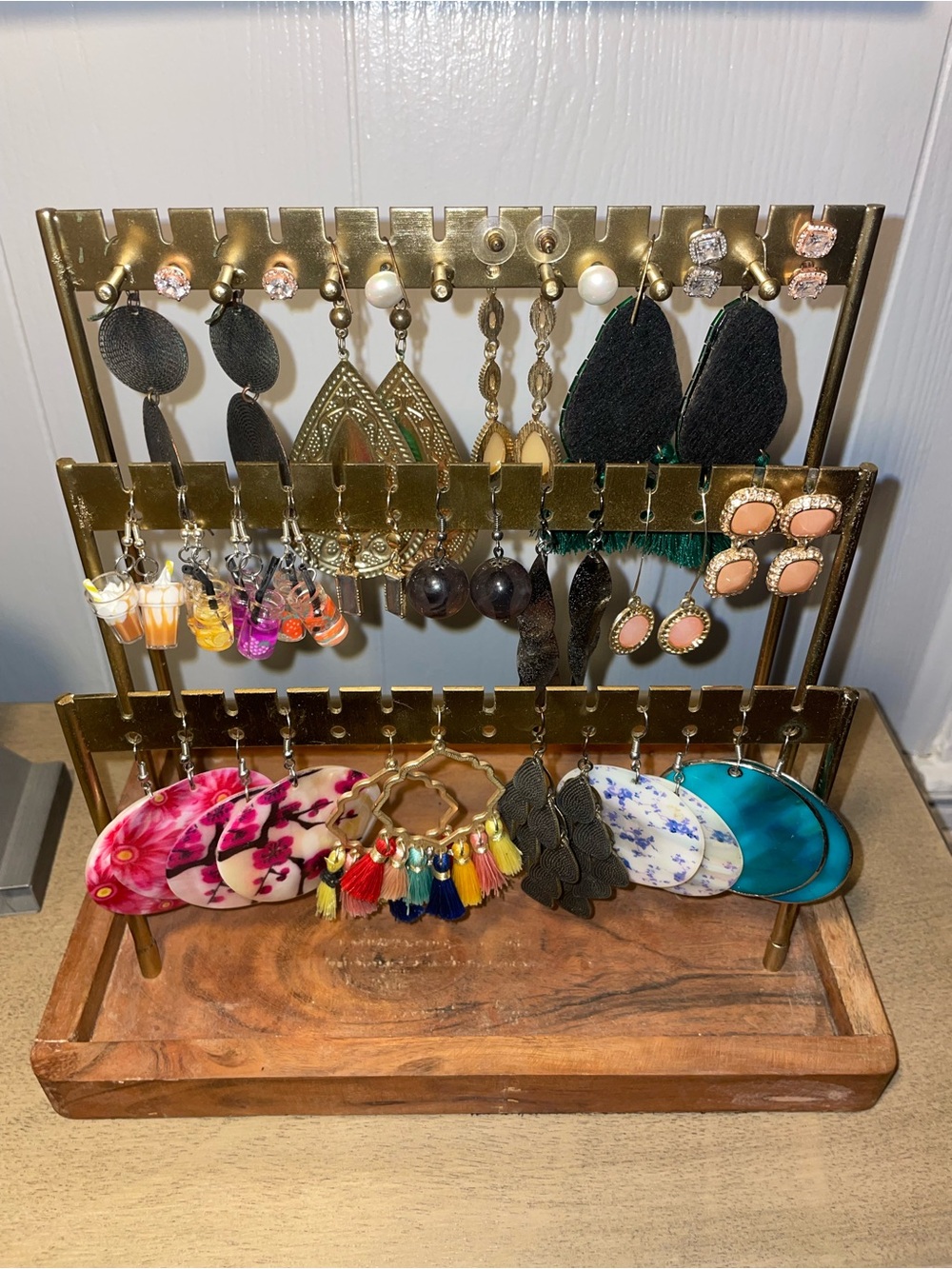 Jewelry - SEE DETAILS - Picture 2 of 9